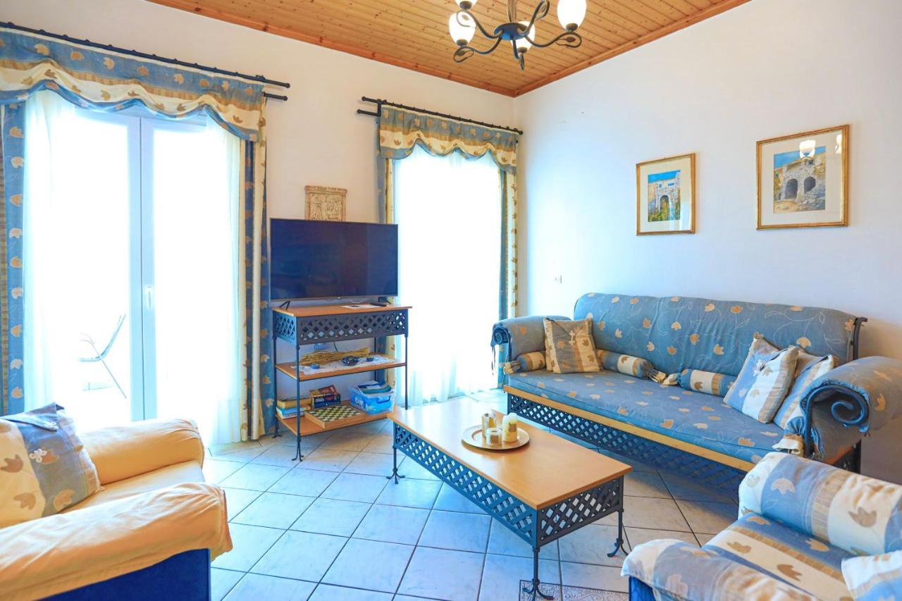 Theophilos Dio Agios Stefanos  ภายนอก รูปภาพ